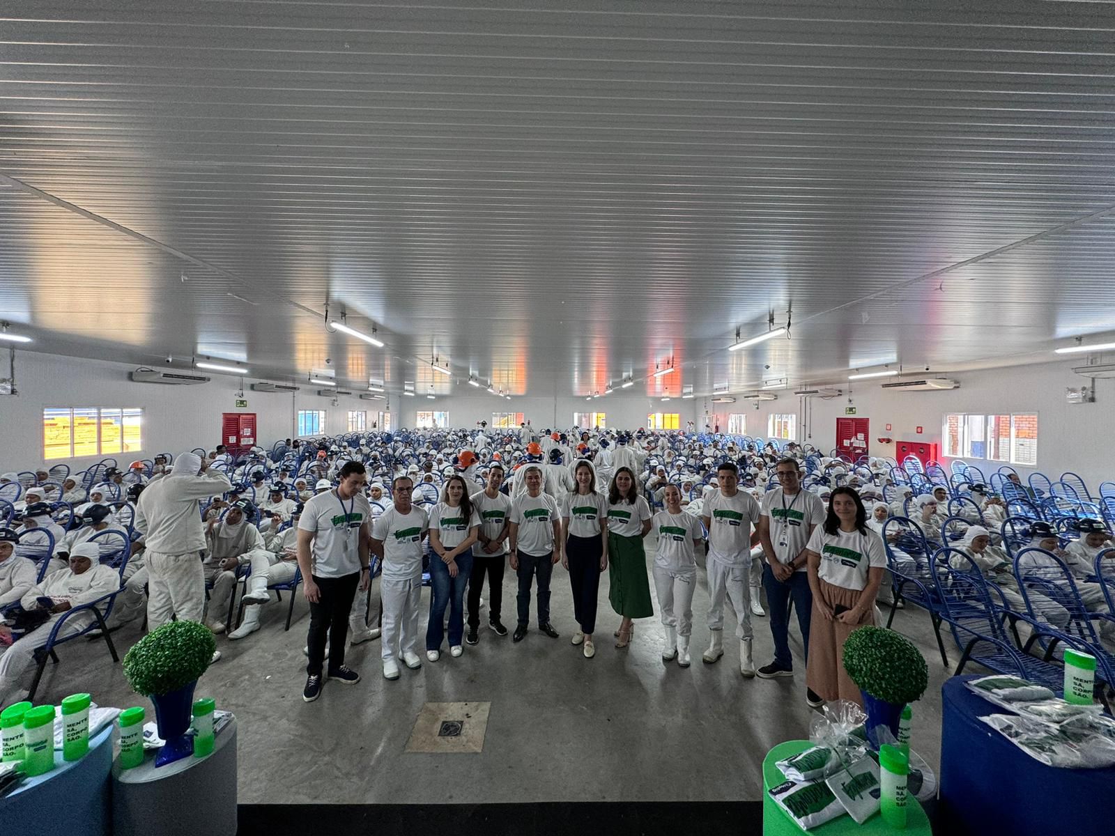 A Marfrig vem investindo em melhorias nos postos de trabalho fazendo com que a ergonomia tenha destaque na rotina de gestão dentro da empresa