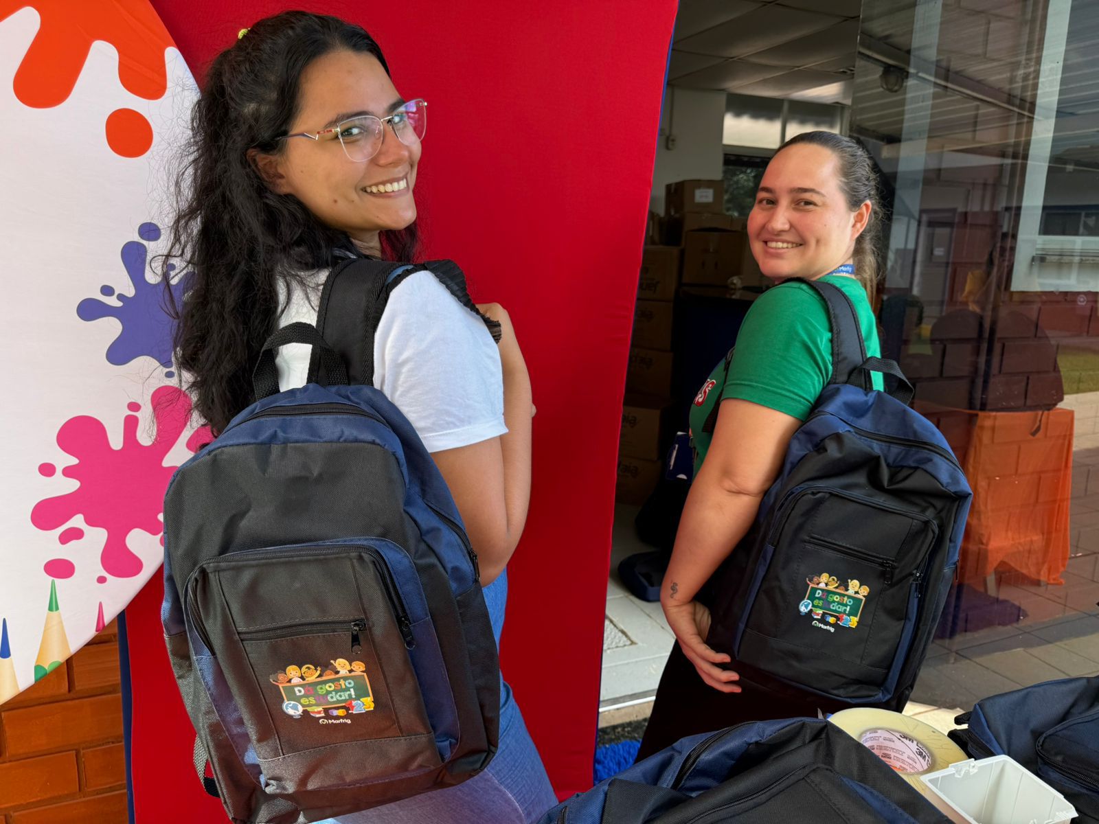 A Marfrig de Várzea Grande já contemplou nesses últimos 4 anos milhares de famílias com a entrega e distribuição de 3,5 mil kits escolares.